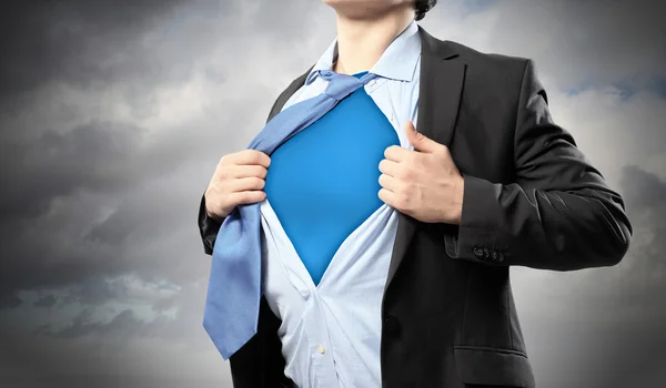 スーパー ヒーローの若いビジネスマン — ストック写真