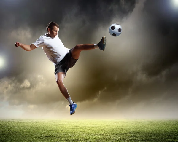 Jogador de futebol — Fotografia de Stock