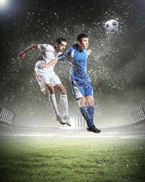 iki futbolcu