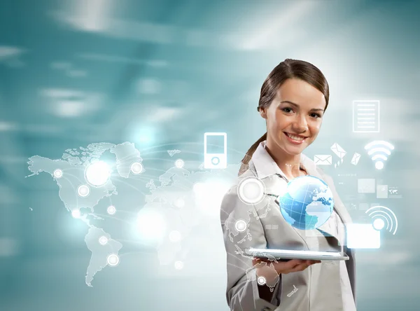 Businesswoman with tablet pc — Stock Photo, Image