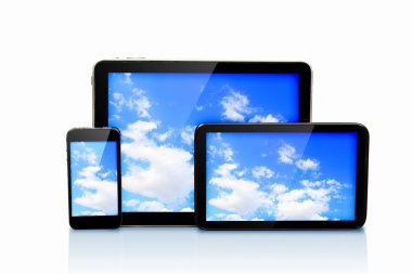 üç bilgisayar aygıt kümesi