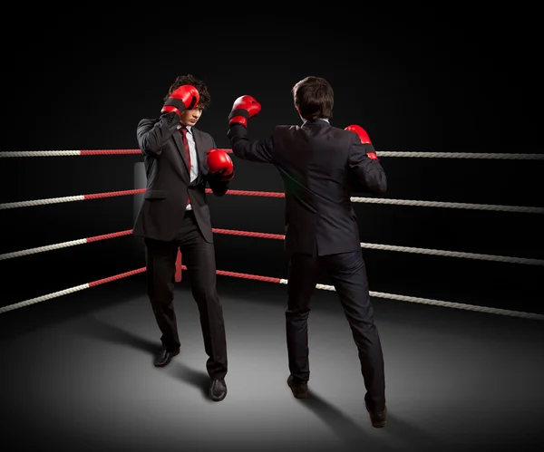 Two young businessman boxing — Stock Photo, Image