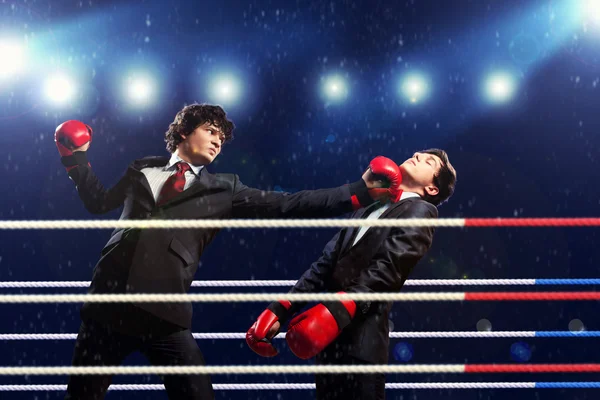 Two young businessman boxing — Stock Photo, Image