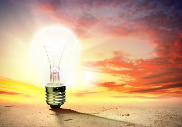 Light bulb and nature — Stock Photo, Image