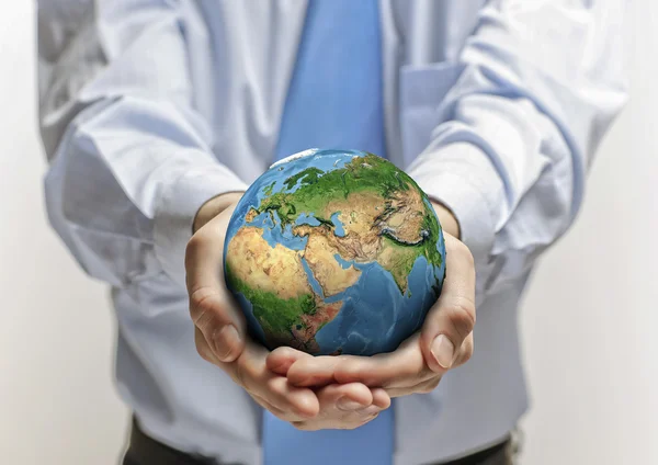 Earth planet in hands — Stock Photo, Image