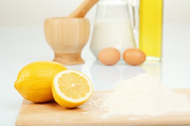 yapmak için farklı ürünler ekmek