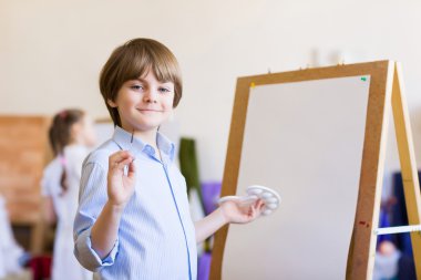 sevimli çocuk boyama