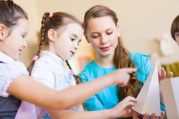 Children drawing and painting — Stock Photo, Image