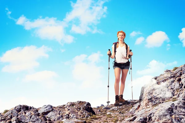 Young woman mountaineer — Stock Photo, Image