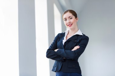 Kendine güvenen iş kadını