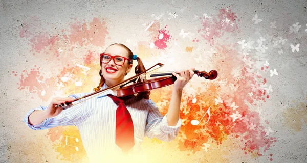 Young woman violinist — Stock Photo, Image