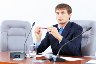 İş adamı toplantıda.