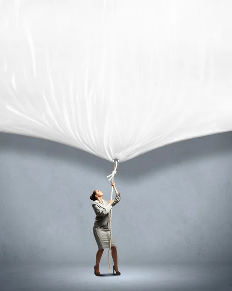 Iş kadını çekerek afiş — Stok fotoğraf