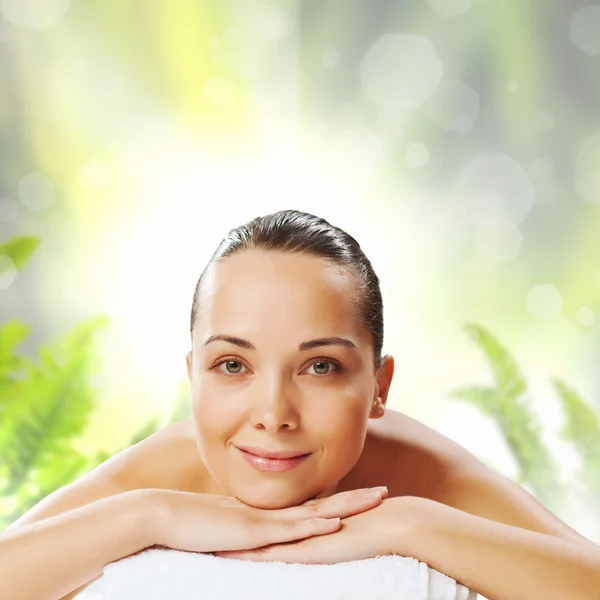 Girl at spa massage — Stock Photo, Image