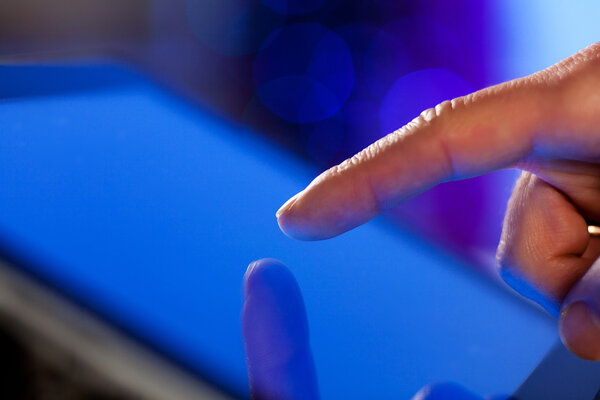 Сенсорный экран
