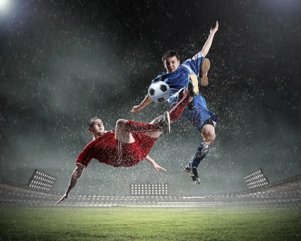 Zwei Fußballspieler — Stockfoto