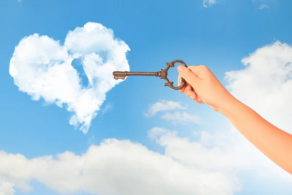 Key to heart — Stock Photo, Image