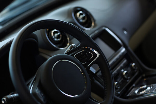 Руль автомобиля