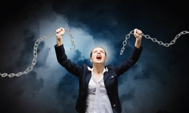 agresif iş kadını