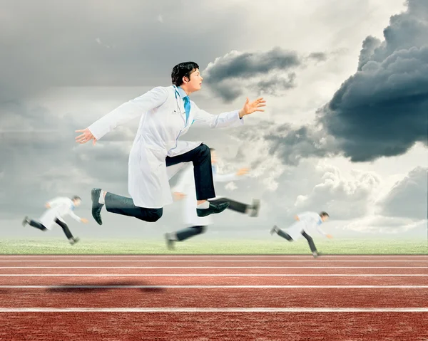 Running doctor — Stock Photo, Image