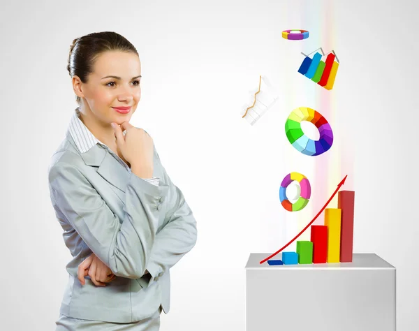 Concentrated businesswoman — Stock Photo, Image