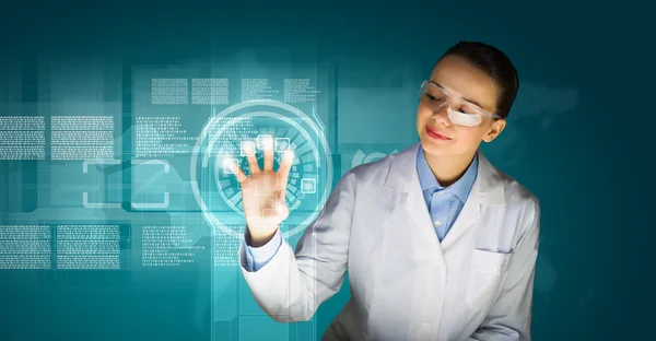 Woman scientist — Stock Photo, Image