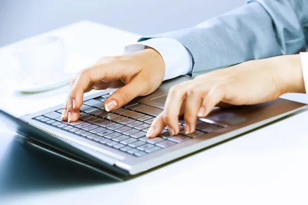 Empresaria en el trabajo — Foto de Stock