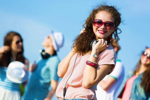 Young girl — Stock Photo, Image