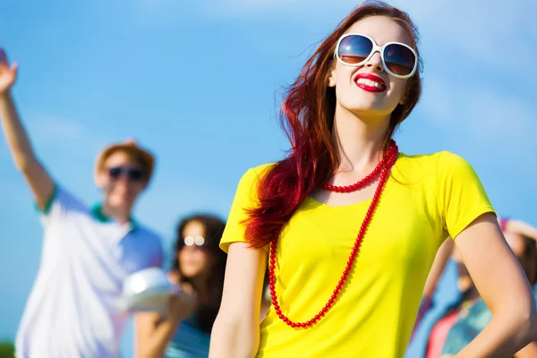 Young girl — Stock Photo, Image