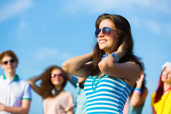 Young girl — Stock Photo, Image