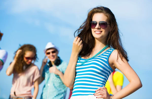 Young girl — Stock Photo, Image