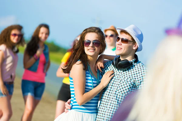 Young couple — Stock Photo, Image