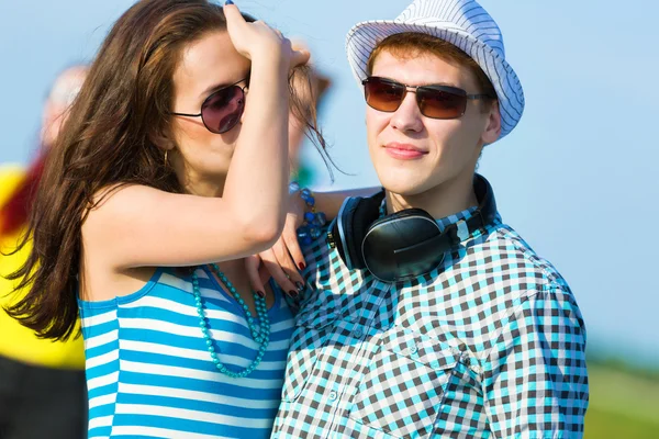 Young couple — Stock Photo, Image