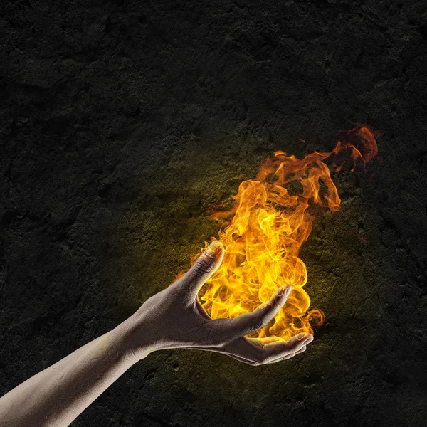 Fire in hand — Stock Photo, Image