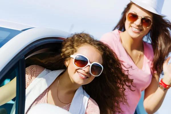 Women in car — Stock Photo, Image