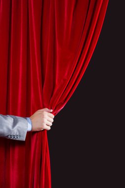 Kırmızı Perde
