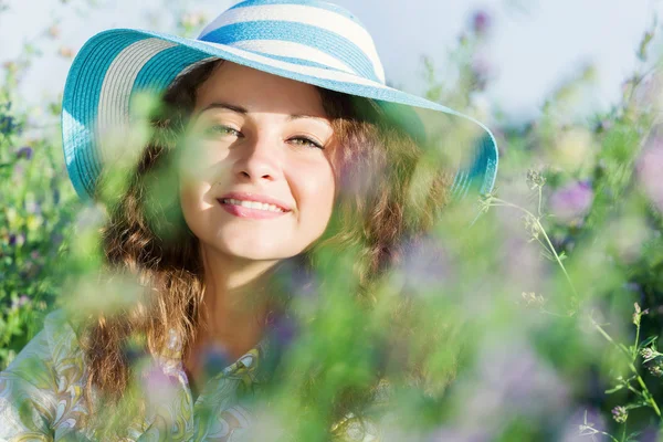 Girl in hat — Stock Photo, Image