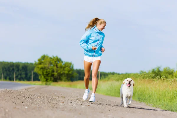 Uitgevoerd buiten — Stockfoto