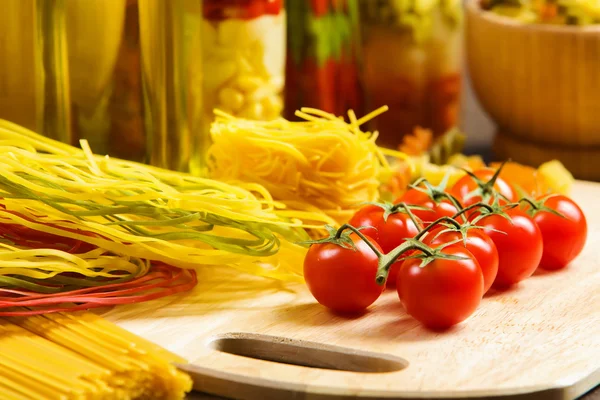 Cherry tomatoes — Stock Photo, Image