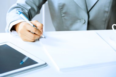 belgelerin imzalanması