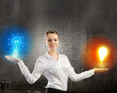 iş öğeleri ile kadını