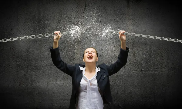 Mujer de negocios agresiva — Foto de Stock