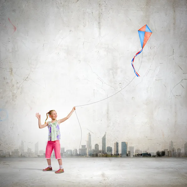 凧の女の子 — ストック写真