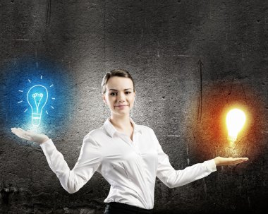 iş öğeleri ile kadını