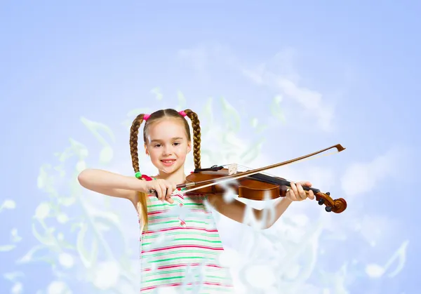 Fille jouer du violon — Photo