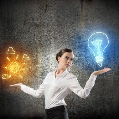 iş öğeleri ile kadını