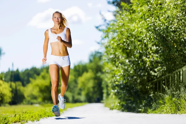 Chica del deporte —  Fotos de Stock