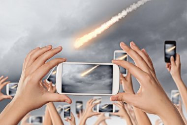 düşen meteorit