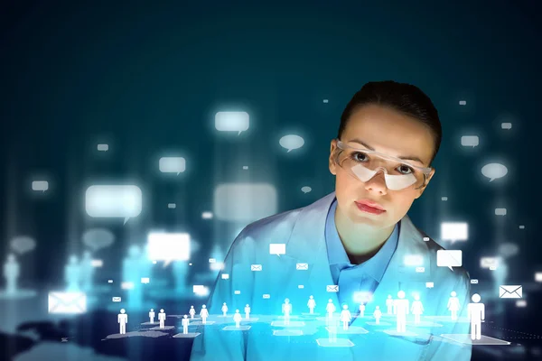 Woman scientist — Stock Photo, Image