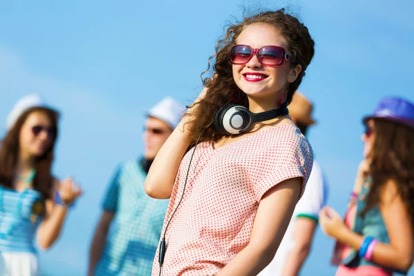 Young girl — Stock Photo, Image